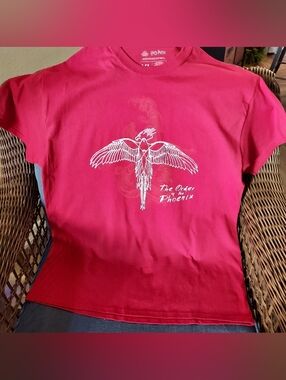 Harry Potter "Order of the Phoenix" Red Graphic Tee:Wizarding World.Size XL.NWOT